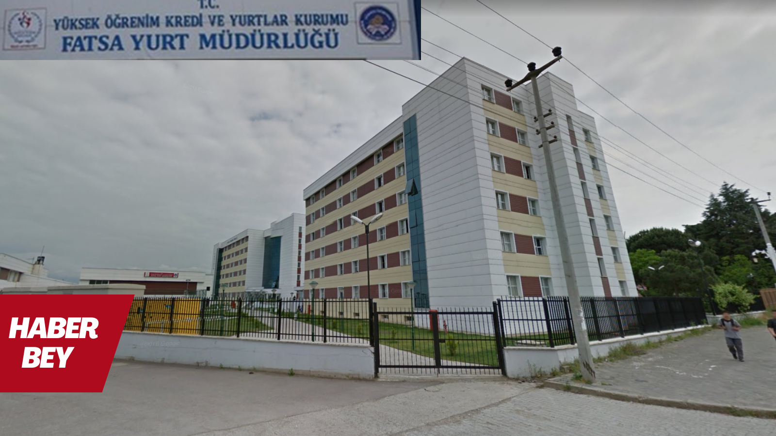 Ordu'nun Fatsa ilçesinde bulunan bir KYK öğrenci yurdunda korkutan bir asansör kazası yaşandı. Üniversite öğrencilerinin kaldığı yurtta, asansör halatları kopma tehlikesi geçirerek 4. kata çakıldı. Olay sırasında asansörde bulunan 4 kız öğrenci, diğer öğrencilerin ve yetkililerin yardımıyla son anda kurtarıldı.